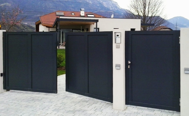 Einfahrtstore Privat Bauer Tore Gefrees in Oberfranken Einfahrtstore